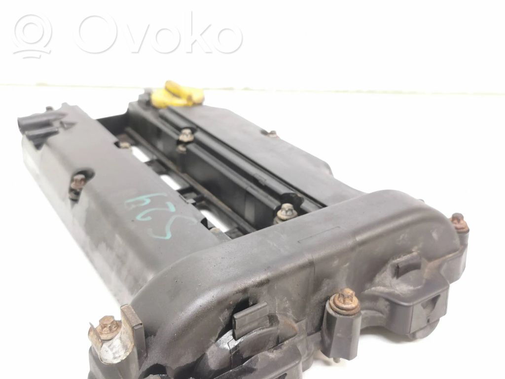 Opel Corsa D Venttiilikoppa 