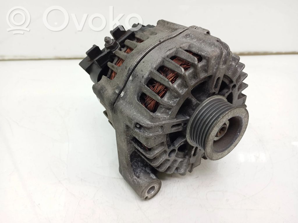 BMW 5 E60 E61 Generator/alternator 