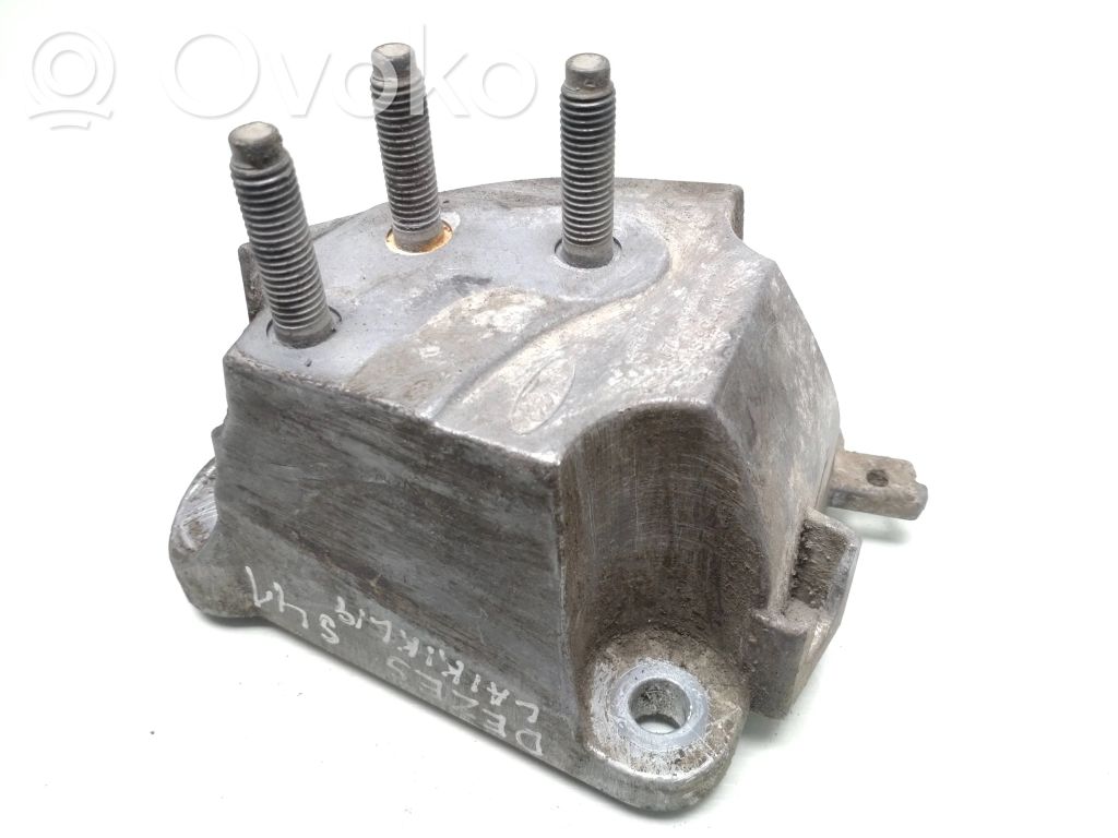 Ford Transit Courier Gearbox mounting bracket 