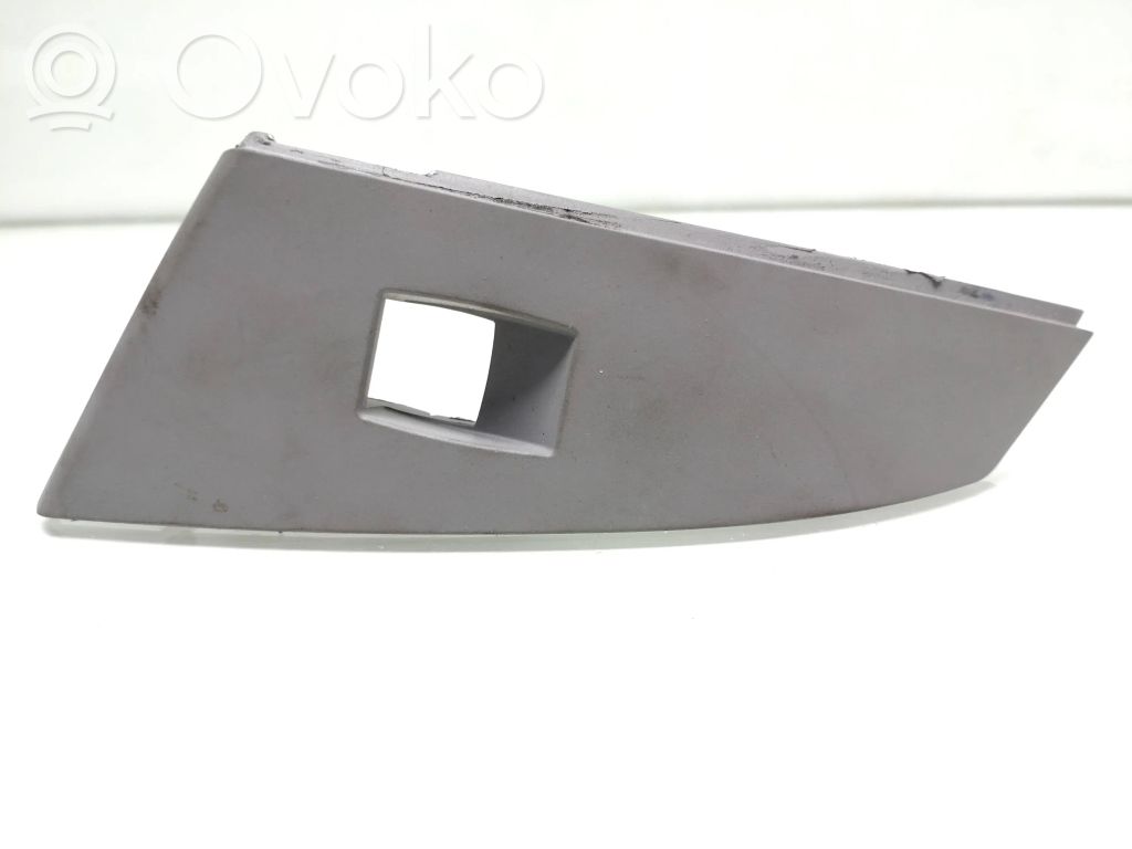 BMW 5 E60 E61 Ramka przycisku otwierania szyby drzwi tylnych 