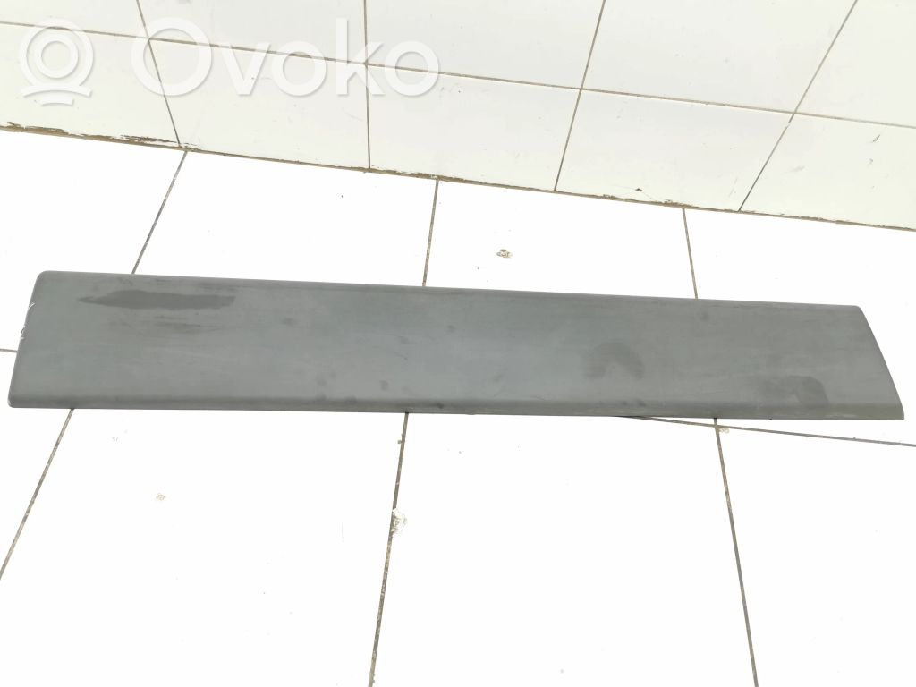 Opel Vivaro Rivestimento della portellone scorrevole (modanatura) 