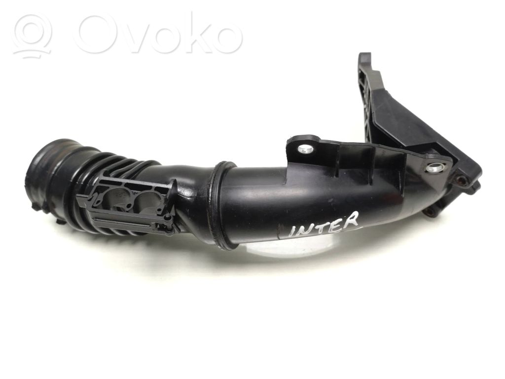 Intercooler hose/pipe   AV6Q9351BB,AV6Q9351BB