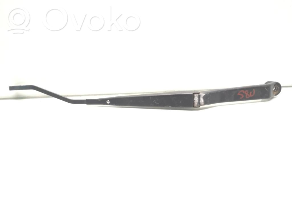 Suzuki Grand Vitara II Front wiper blade arm 