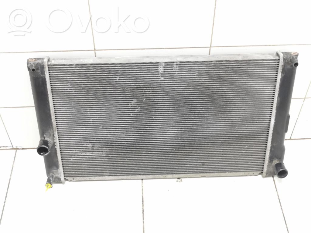Toyota Auris E180 Coolant radiator 