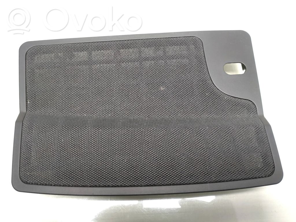 BMW 5 E60 E61 Centrinio garsiakalbio apdaila 