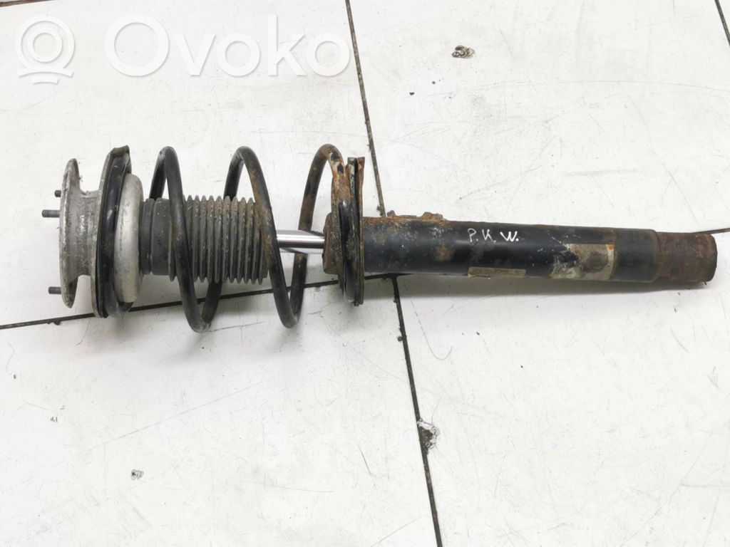 BMW 3 E46 Priekšpusē amortizators ar atsperi 