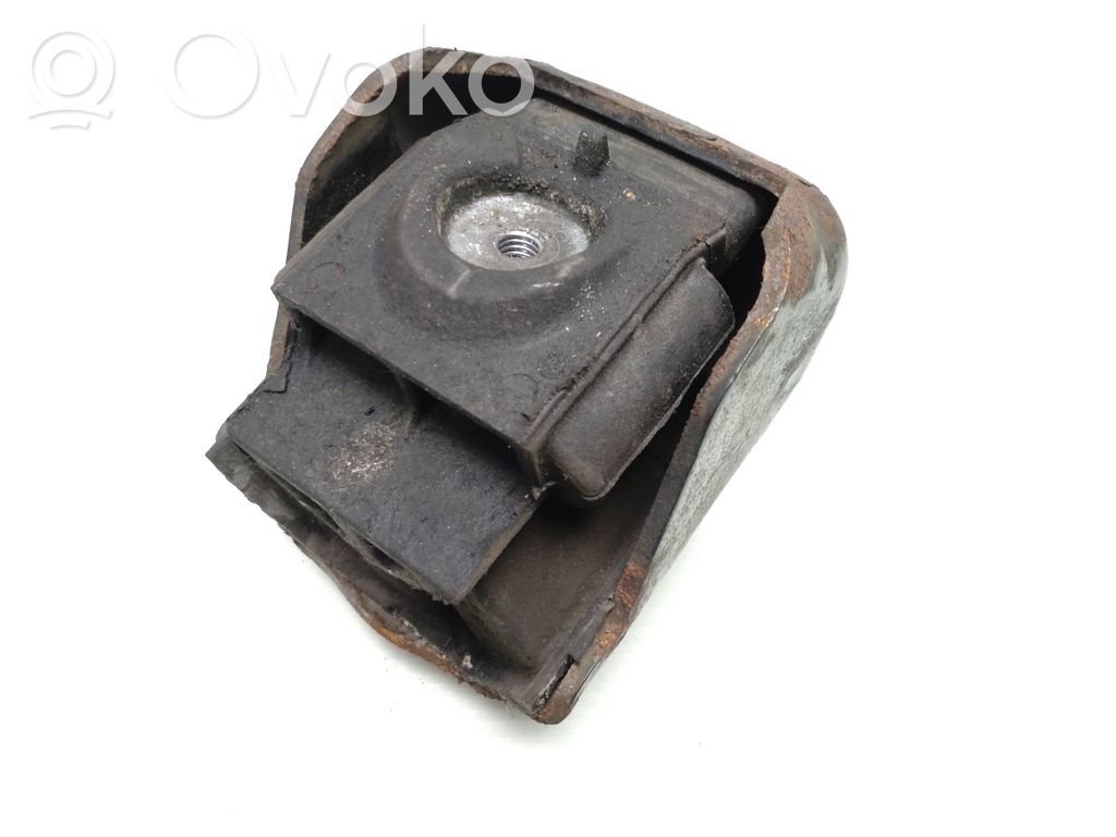 Mercedes-Benz Sprinter W906 Engine mount bracket 
