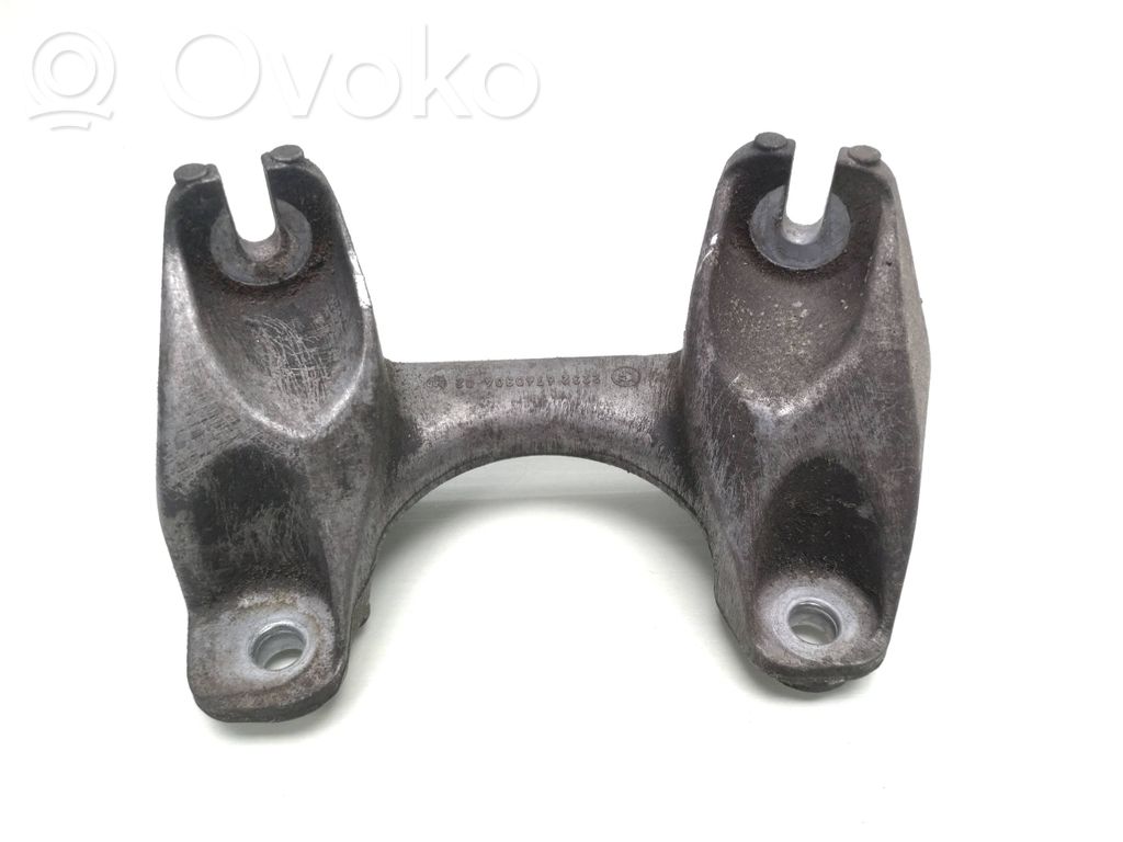 BMW 3 E90 E91 Gearbox mounting bracket 