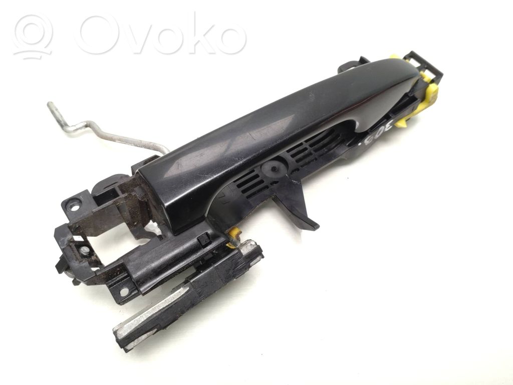 Toyota iQ Front door exterior handle 