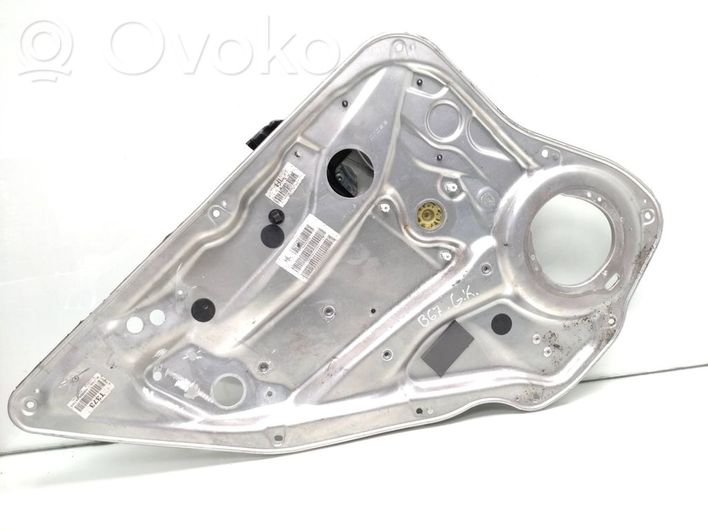 Mechanizm podnoszenia szyby tylnej bez silnika   911786100,200746,0000613734,911786100