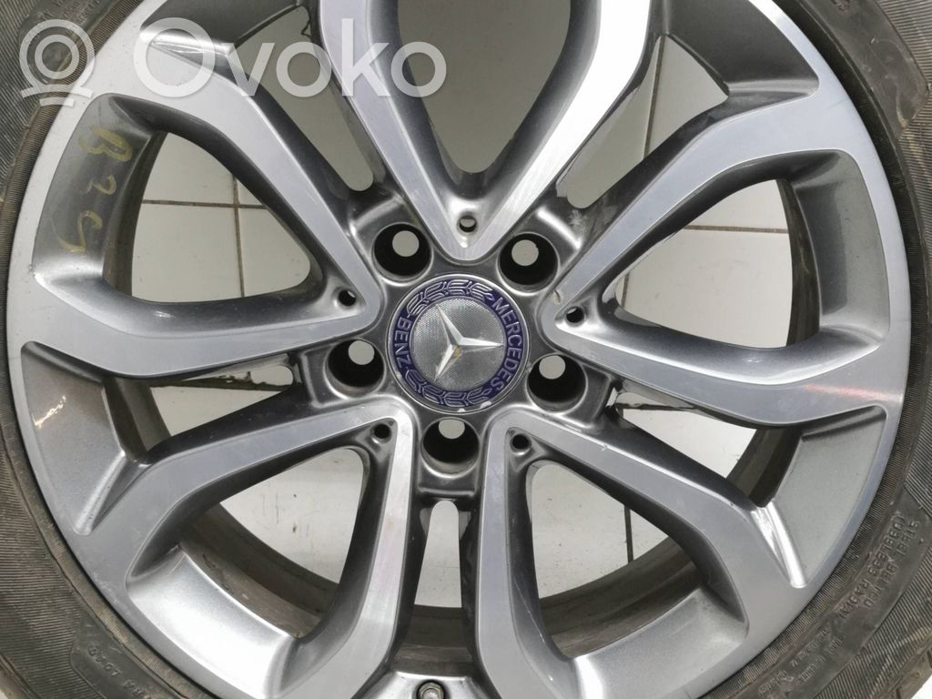 Mercedes-Benz C W205 Llanta de aleación R17 