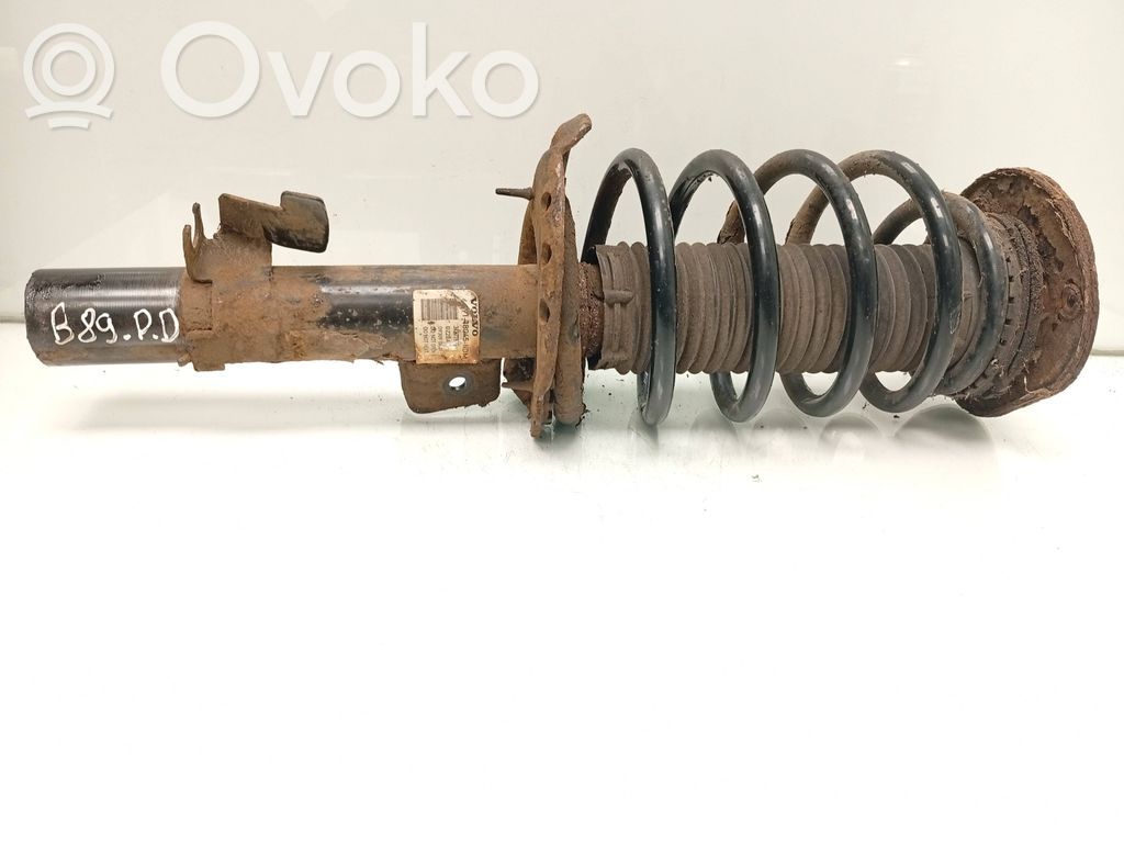 Volvo V70 Amortyzator osi przedniej ze sprężyną 
