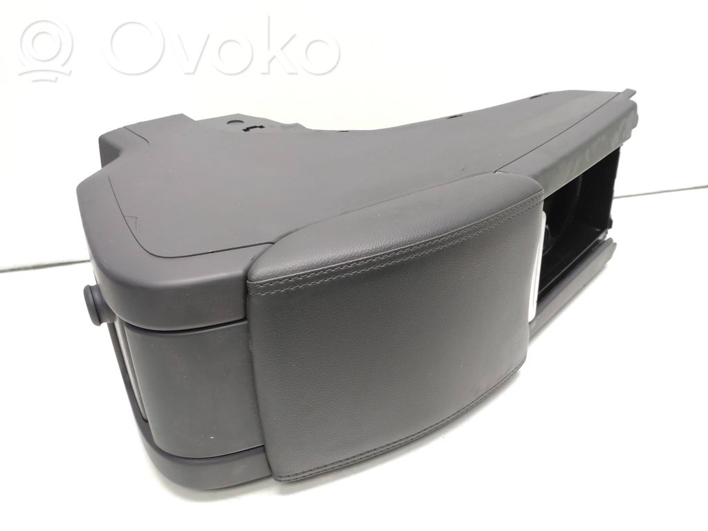 Volvo V60 Keskikonsoli 