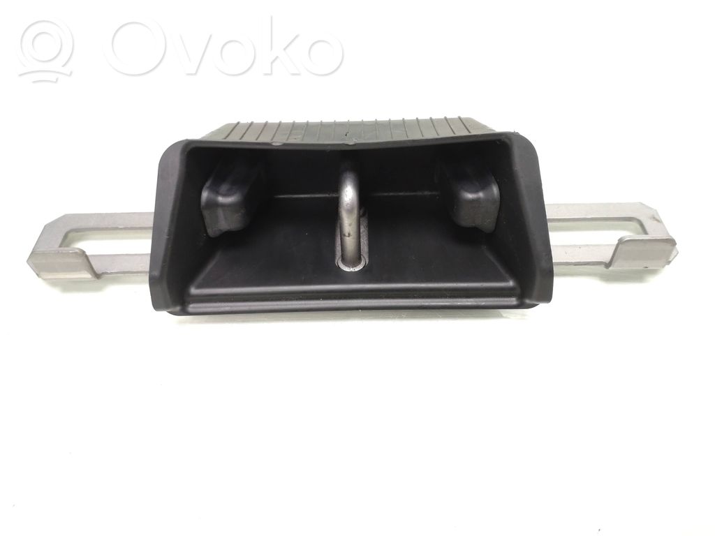 Polestar 2 Trunk lock loop 