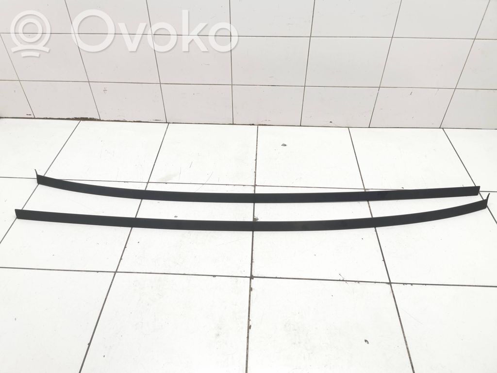 Ford Focus Listwa dachowa 