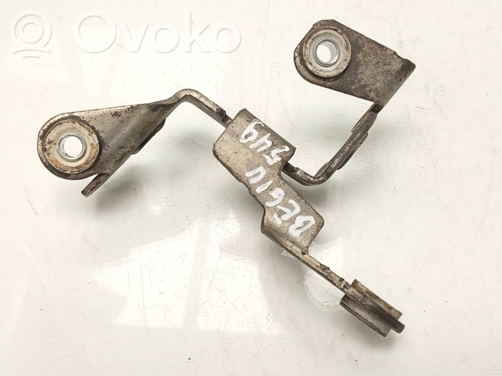 Ford Focus Gear shift cable bracket 