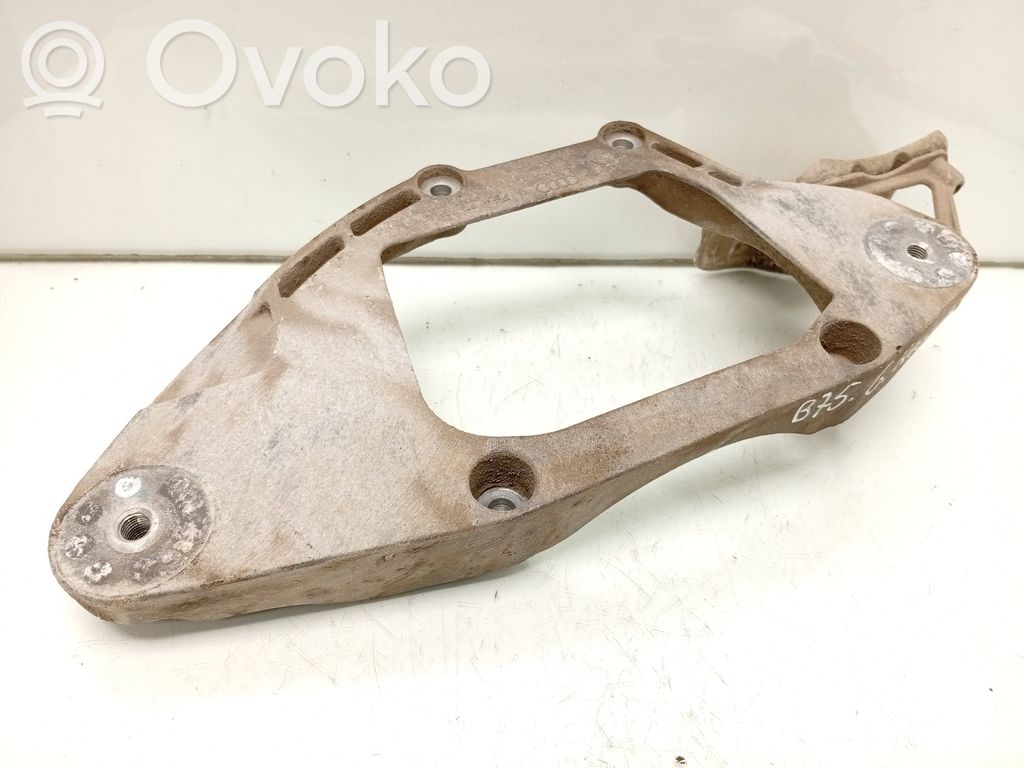 Audi Q5 SQ5 8R Staffa di montaggio del differenziale posteriore/differenziale