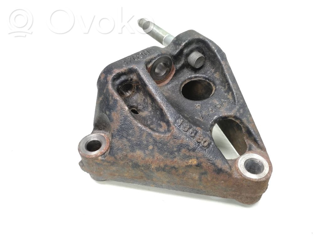 Engine mounting bracket   13830