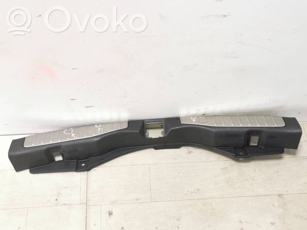 Honda CR-V Trunk/boot sill cover protection 