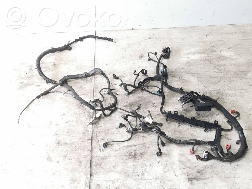 Opel Astra J Variklio instaliacija 