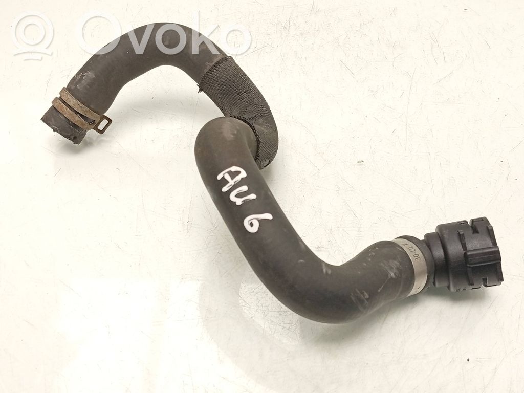 BMW 5 GT F07 Conductă/furtun lichid de răcire motor 