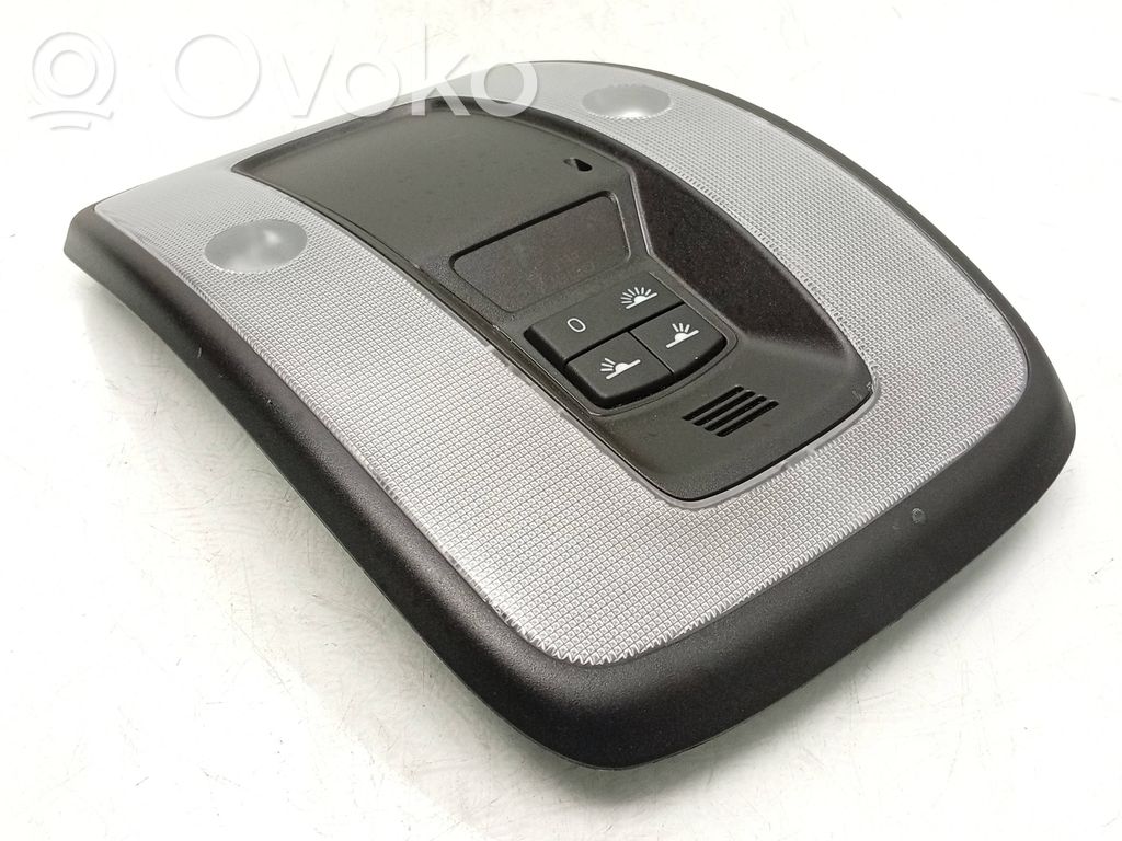 Etuistuimen valo   39826644