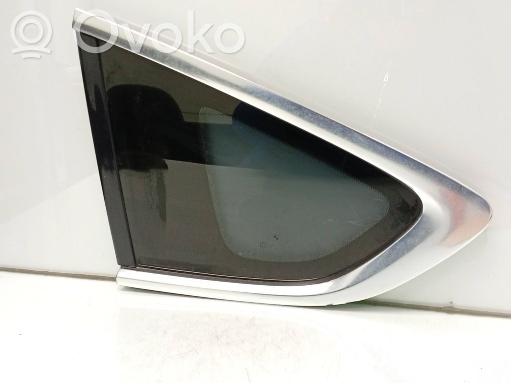 BMW 5 GT F07 Geam lateral spate 