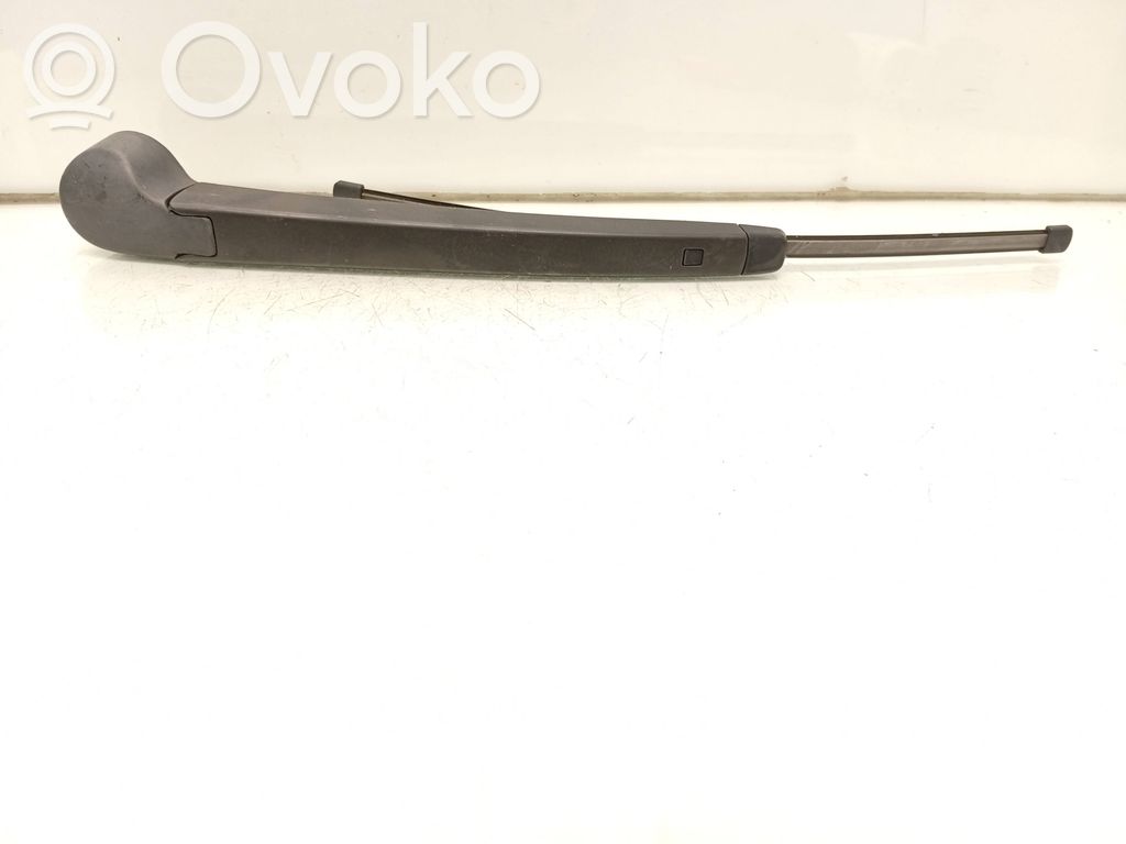 Volkswagen PASSAT B8 Takalasinpyyhkimen sulan varsi