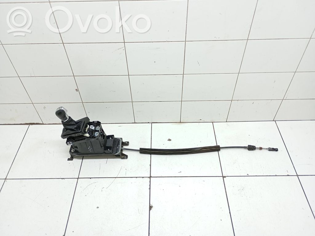 Lewarek zmiany biegów / górny   3Q1713023Q,3G0864870,4G1713203C