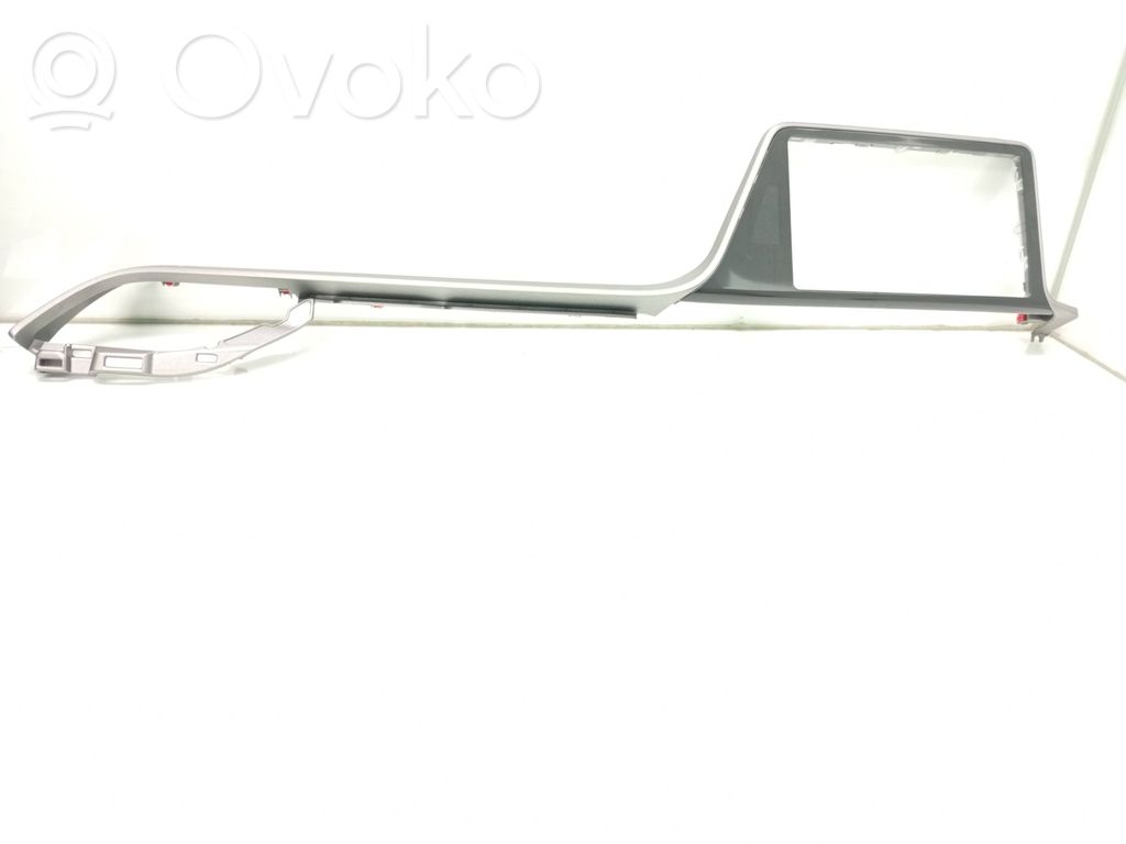 Moldura del panel   55411F4040