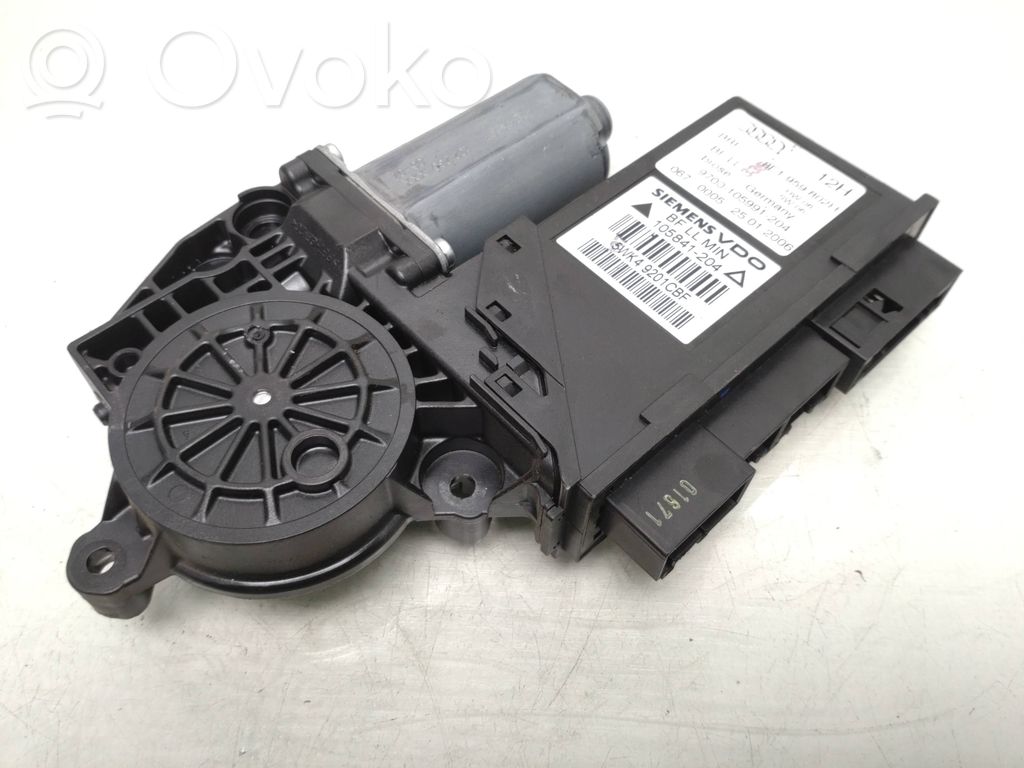 Audi A4 S4 B7 8E 8H Motorino alzacristalli della portiera anteriore