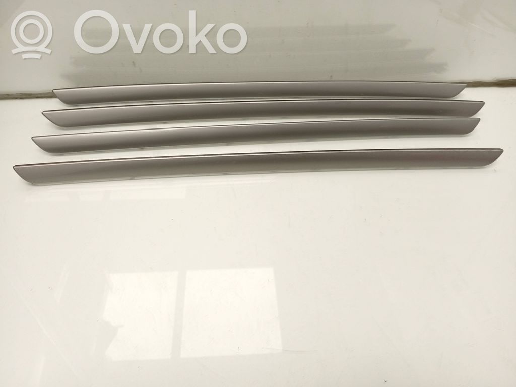 Volkswagen Golf V Rivestimento modanatura 