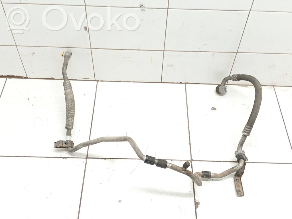 Volkswagen Golf V Conductă/furtun aer condiționat (A/C)