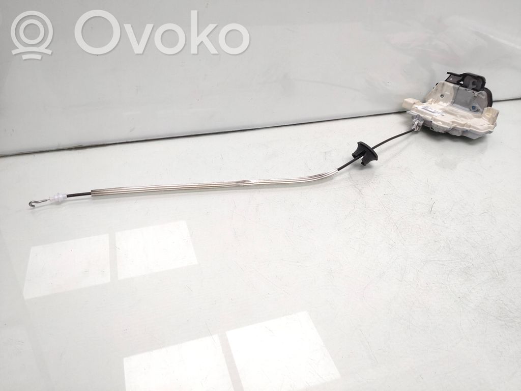 Audi A4 S4 B7 8E 8H Etuoven lukko 