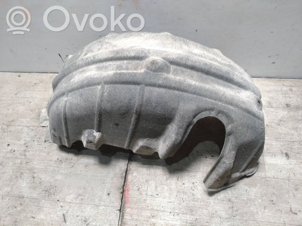 Toyota Avensis T270 Rivestimento paraspruzzi parafango posteriore 
