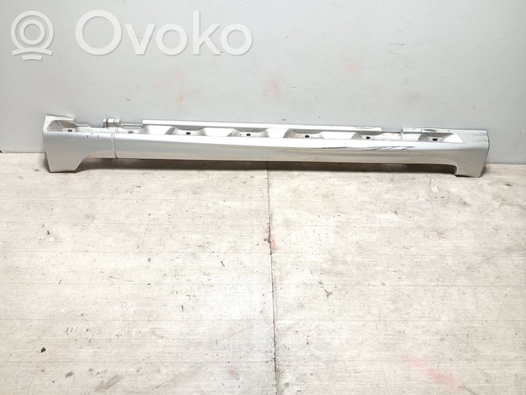 Volvo V70 Slenkstis 