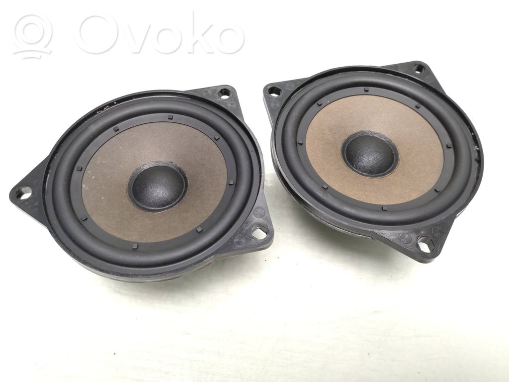 Altavoz de la puerta delantera   6950131,65136950131