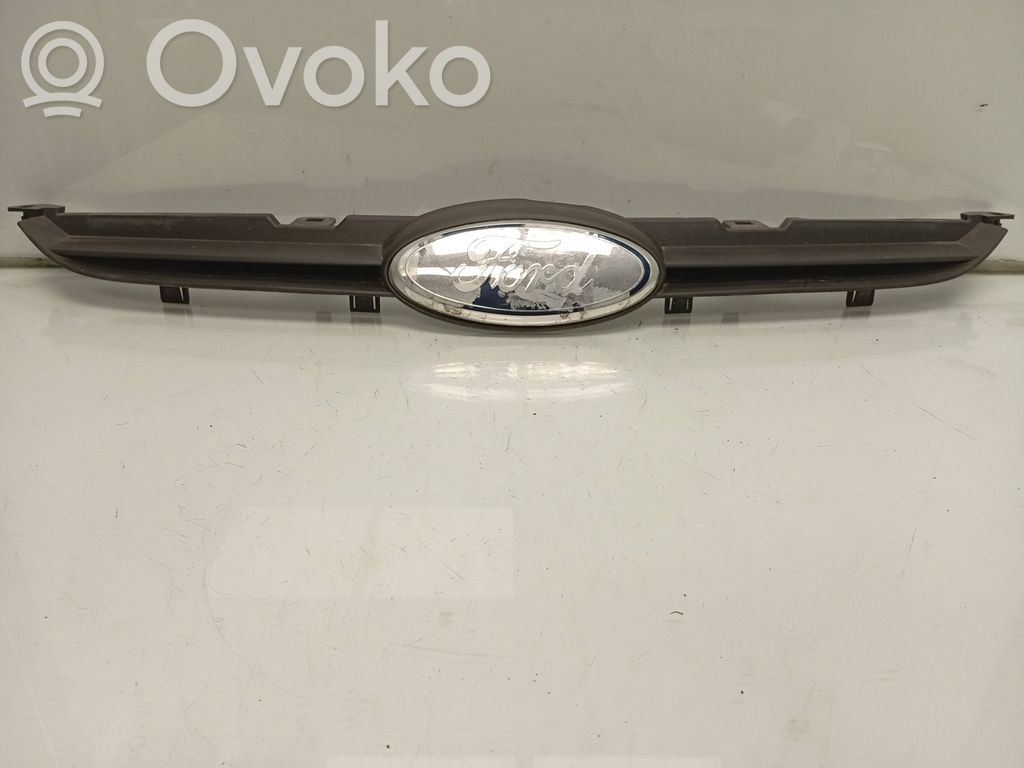 Ford Fiesta Etusäleikkö 