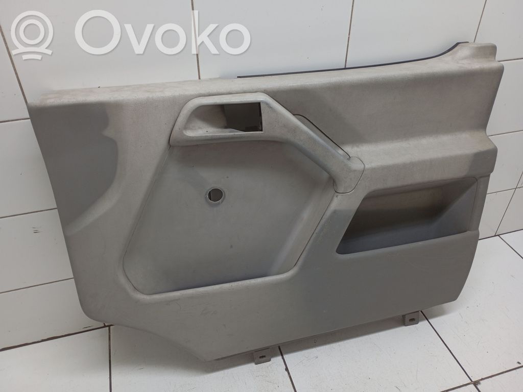 Volkswagen II LT Etuoven verhoilu 