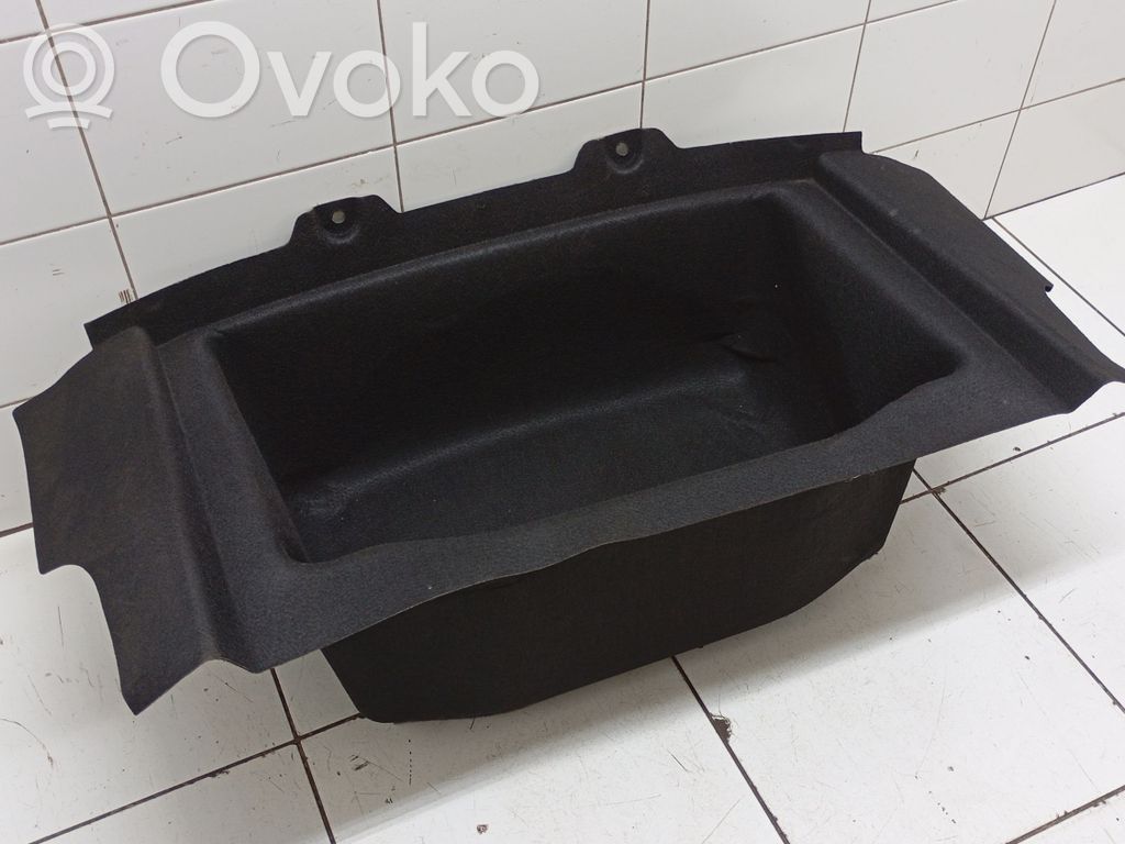 Bagažinės grindys   147970300A