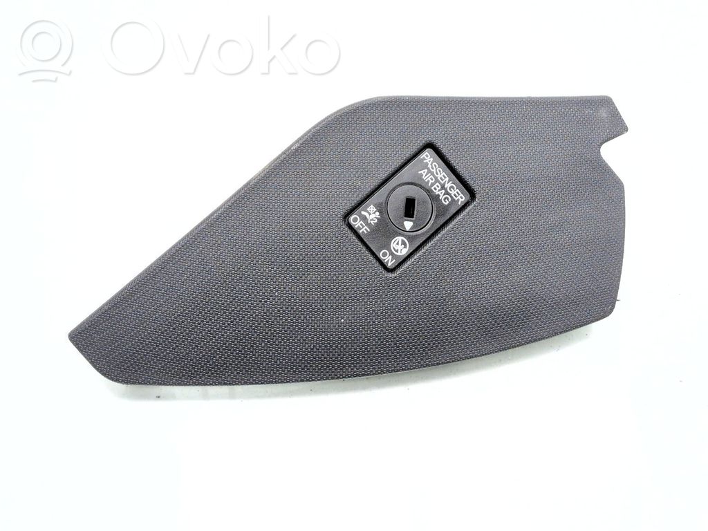 Cupra Born Passenger airbag on/off switch 
