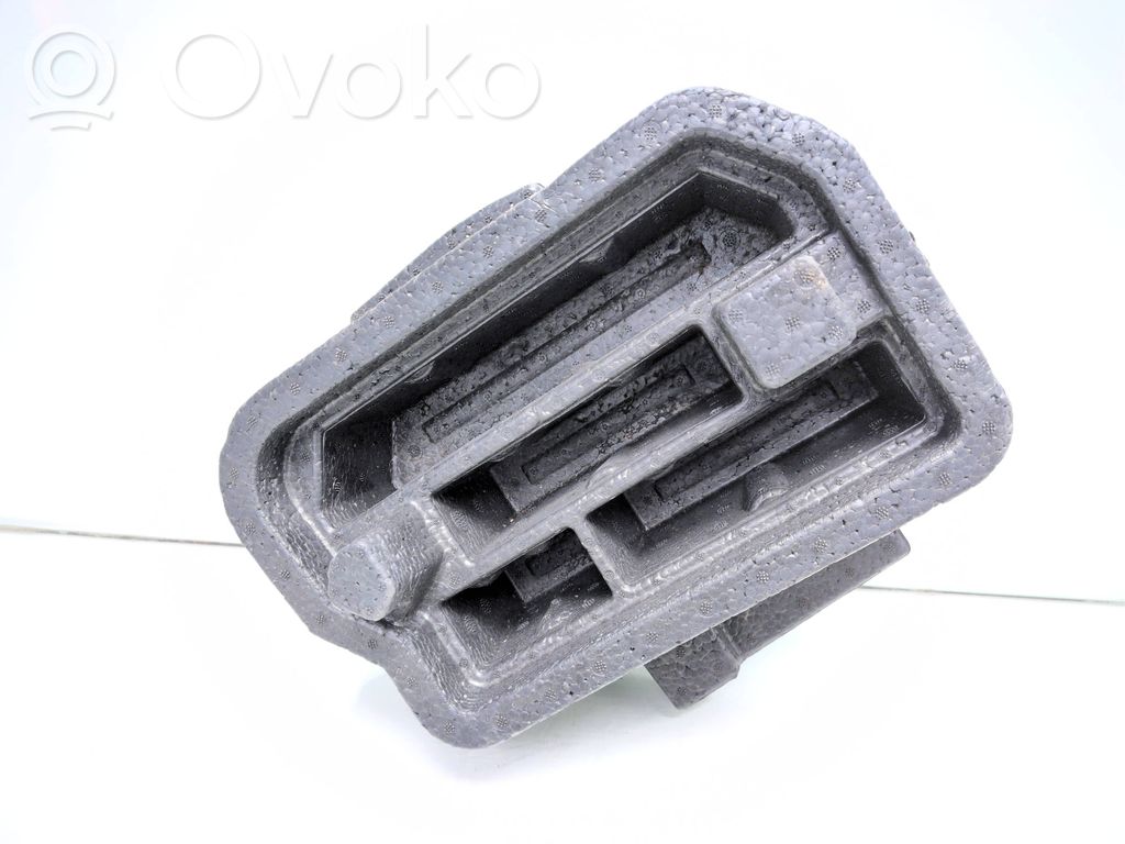 Tool box   2990911