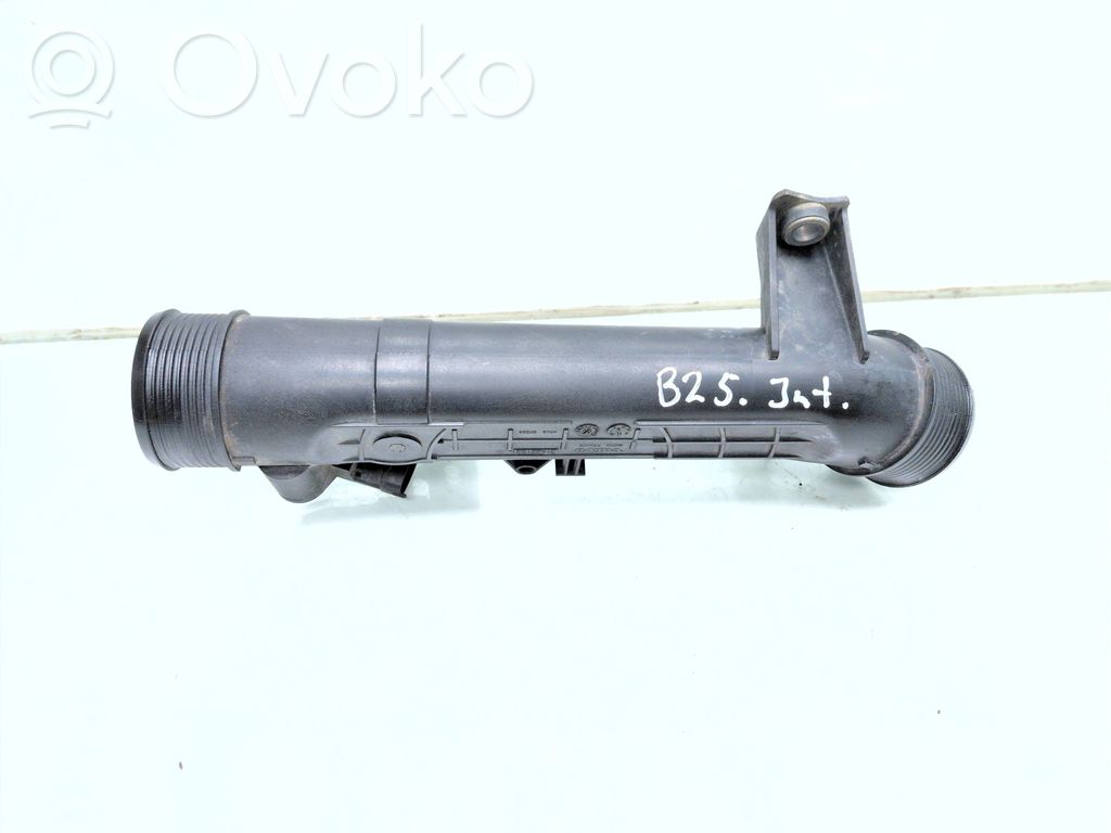 Volvo XC60 Furtun/conductă intercooler 