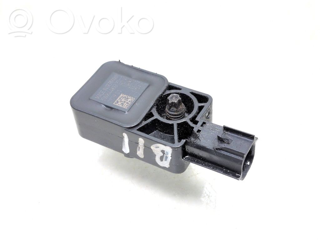 Airbagsensor Crashsensor Drucksensor   13587740
