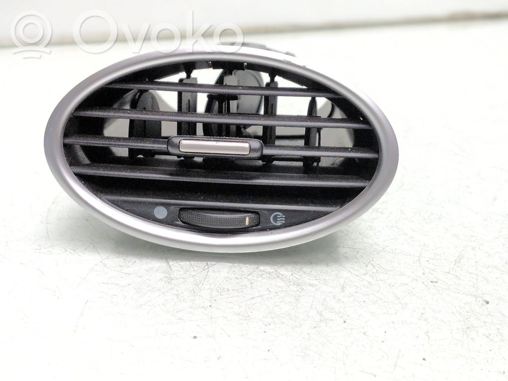 Ford Focus Copertura griglia di ventilazione laterale cruscotto