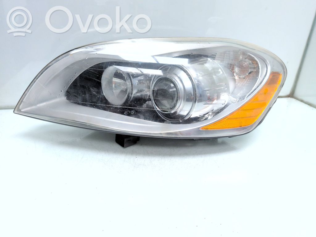 Volvo XC60 Scheinwerfer 