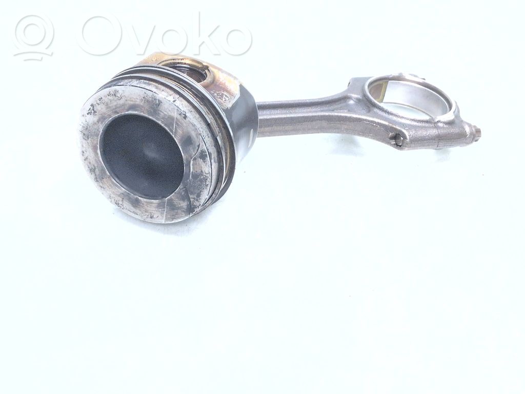 Volvo V60 Piston avec bielle 