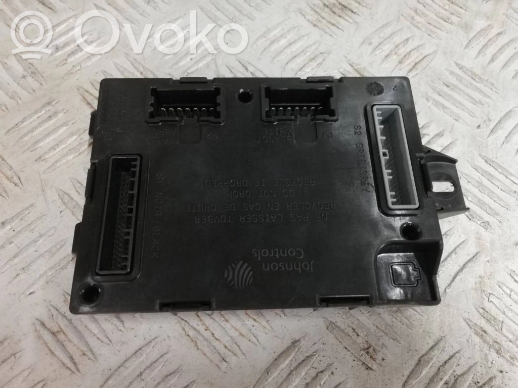 Central body control module   284B17152R,25944851,524AL,VP3R1F14B466HC