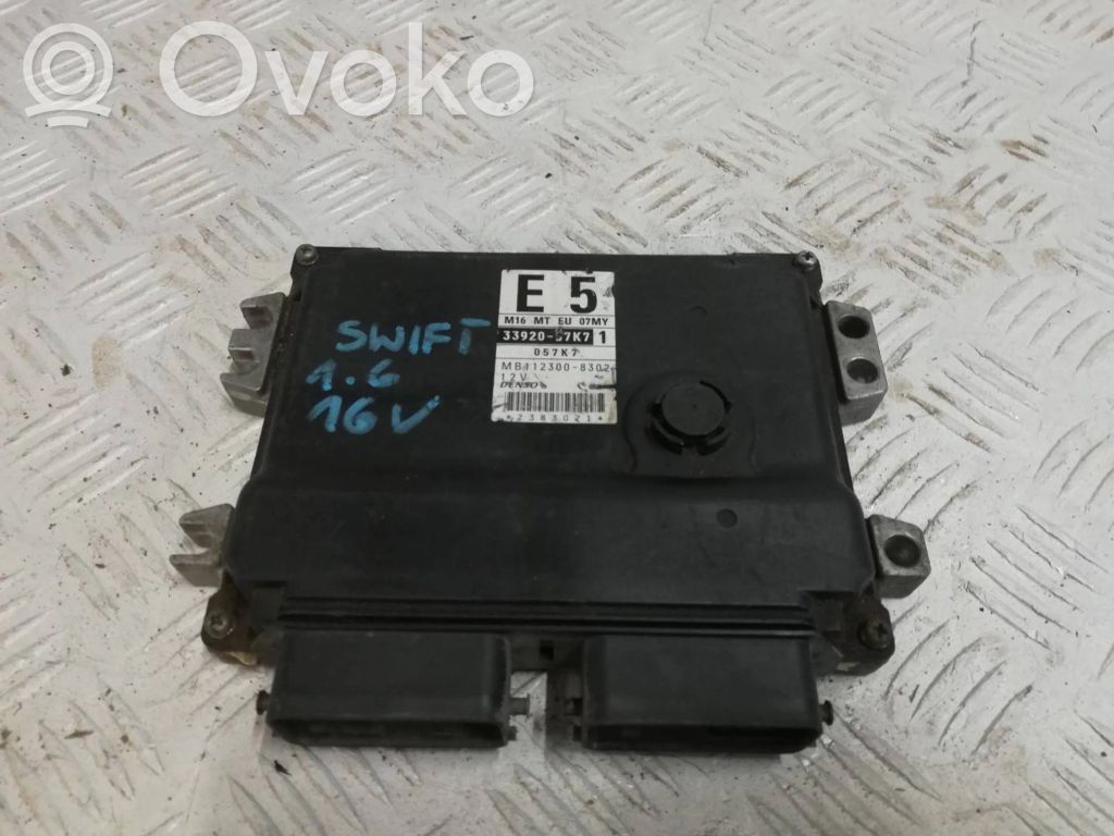 Suzuki Swift I Engine control unit/module 