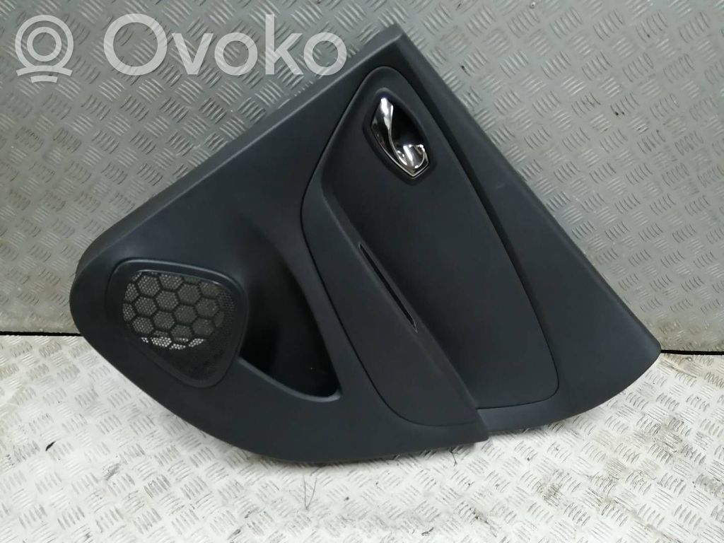 Renault Captur Rear door card panel trim 